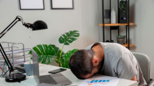 Burnout e Saúde Mental no Trabalho: Como Evitar o Esgotamento Profissional