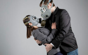 relacionamentos tóxicos, como identificar um relacionamento tóxico, como sair de um relacionamento tóxico, manipulação emocional, dependência emocional, controle no relacionamento, ciúmes excessivo, autoestima e relacionamentos, sinais de um relacionamento tóxico, impacto dos relacionamentos tóxicos, abuso emocional, relações abusivas, relações saudáveis, psicoterapia para relacionamentos, inteligência emocional nos relacionamentos, relações desgastantes, toxicidade emocional, terapia para autoestima, reconstrução emocional, como se livrar de um relacionamento tóxico.