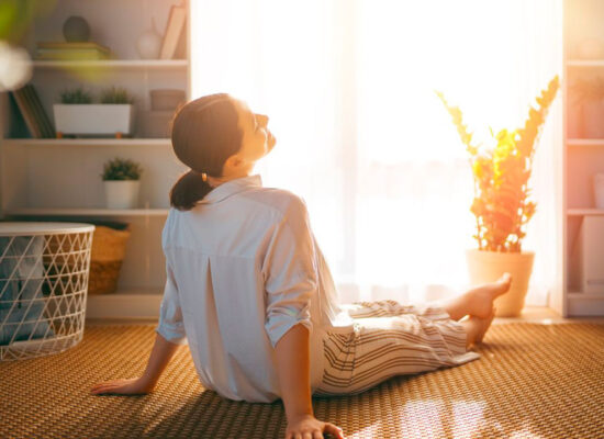 Soft Life: O Movimento que Prioriza o Bem-Estar em vez da Produtividade Tóxica