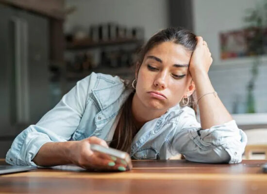 O que é Indisponibilidade Emocional e como parar de atrair pessoas que não querem compromisso?